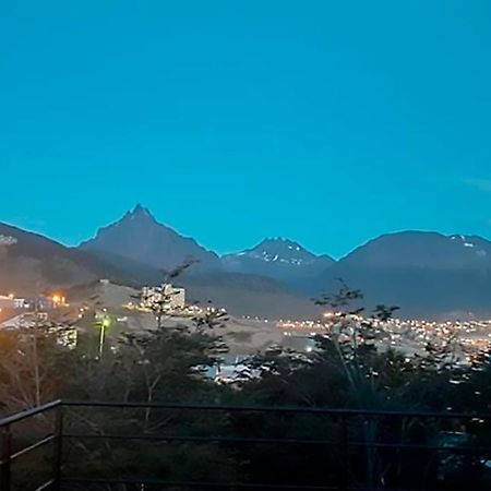 Hospedo 1 Hotel Ushuaia Bagian luar foto